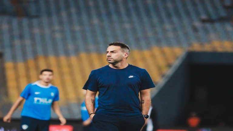 فيريرا: أي لاعب يفكر في القمة لن يشارك أمام الجونة
