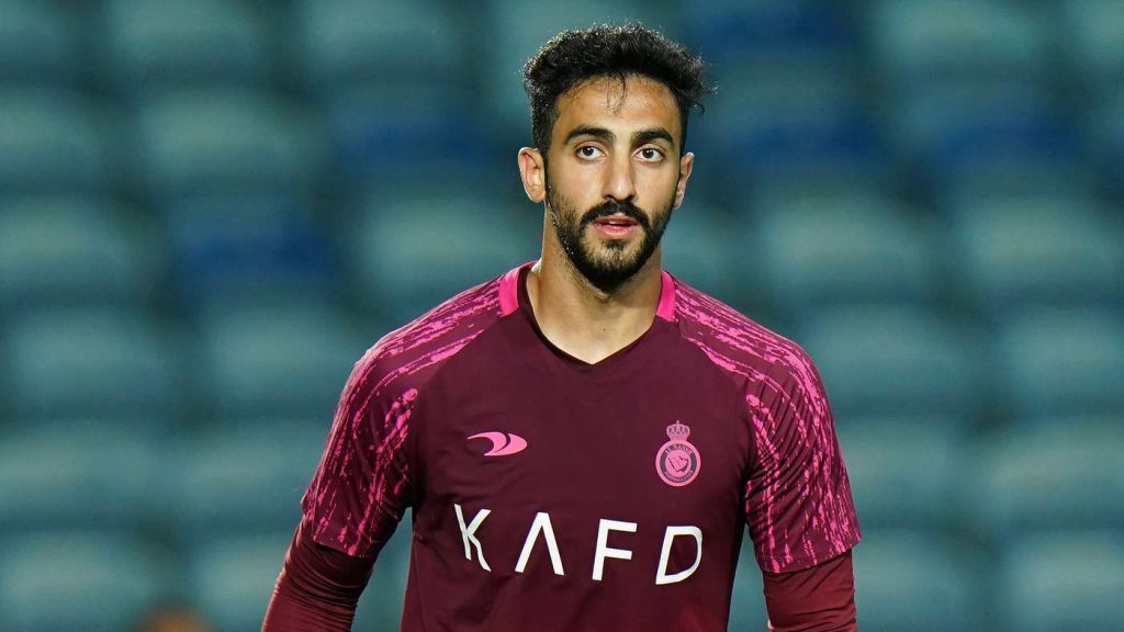 العقيدي يفوز بجائزة استثنائية في أول ظهور مع النصر