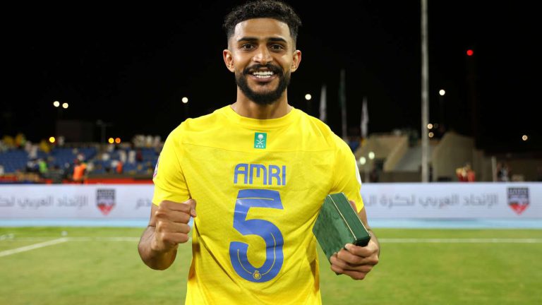 العمري يتعافى قبل مواجهة الخلود