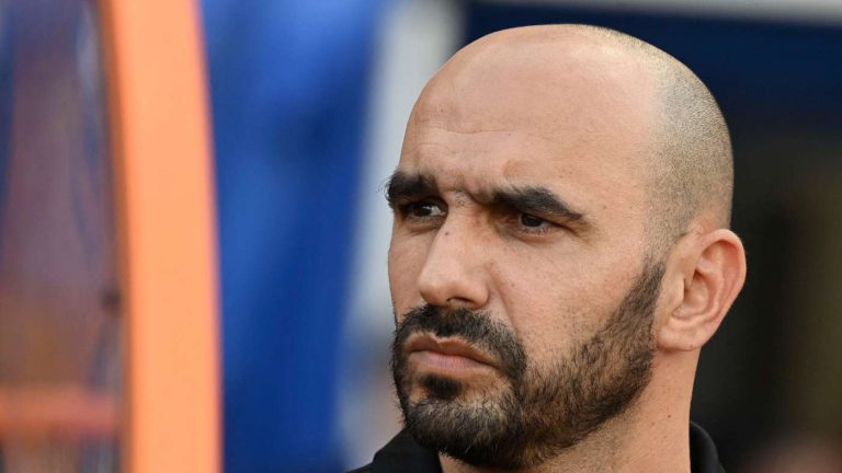 الركراكي يعلن تشكيل المغرب أمام زامبيا