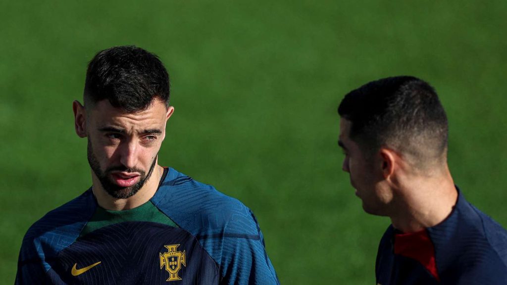 برونو فيرنانديز يحرج رونالدو مع إدارة النصر