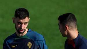 برونو فيرنانديز يحرج رونالدو مع إدارة النصر