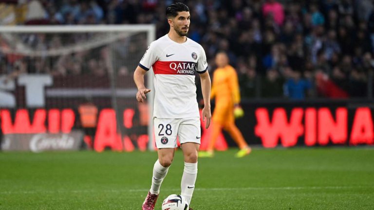 رسميًا.. سوسيداد يتعاقد مع لاعب سان جيرمان