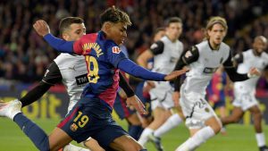 برشلونة ينتظر معجزة قبل مواجهة فالنسيا