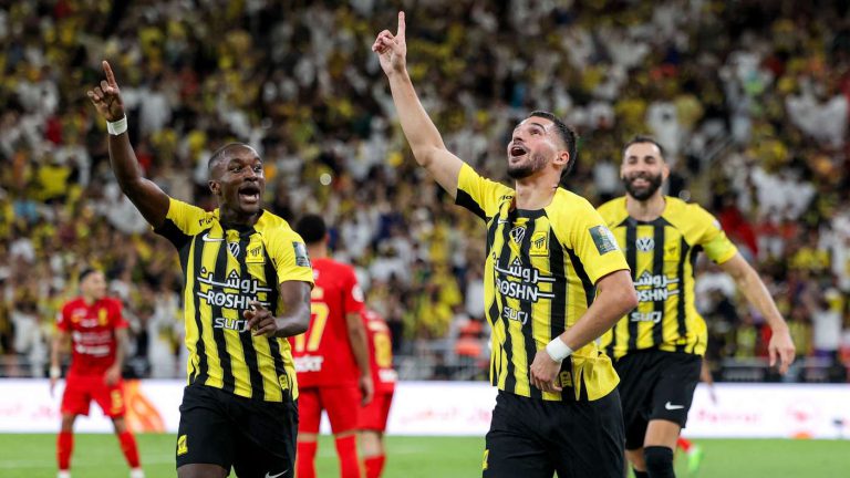 السر في عوار.. كيف يتعامل الاتحاد مع أكبر أزمات الموسم؟