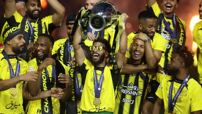 الاتحاد ينهي الجدل حول مستقبل العبود