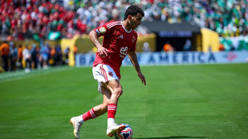 استدعاء خاص لزيزو بسبب شكواه ضد الزمالك