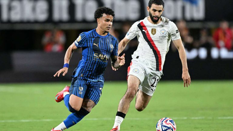 الهلال يصد عرضًا سعوديًا تلقاه كايو سيزار