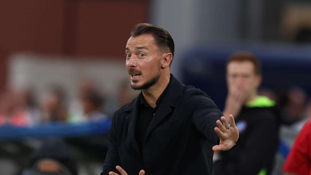 يايسله: الهلال تعاقد مع إنزاجي.. ولكن