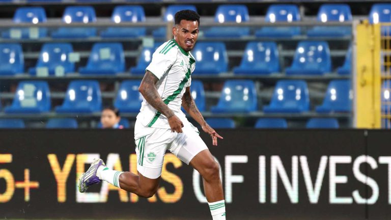 بيراميدز يحرم جالينو من كلاسيكو الأهلي والهلال