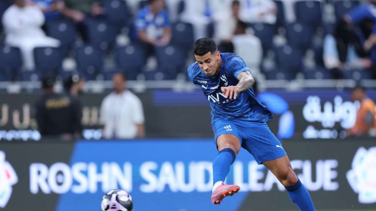 إصابة كانسيلو تمنح الأمل لمنبوذ الهلال