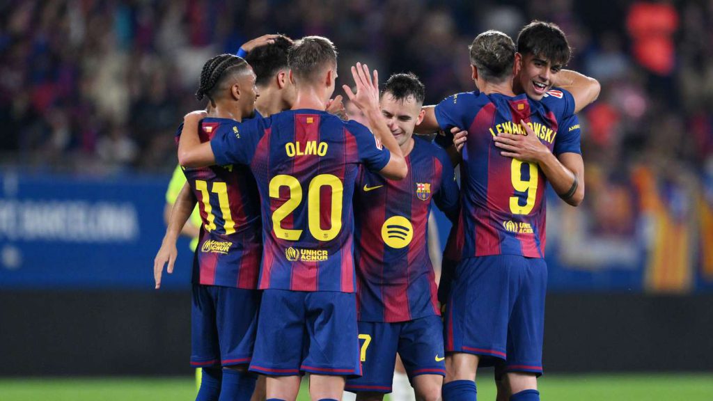 برشلونة يتطلع للحصول على استثناء من اليويفا في دوري الأبطال