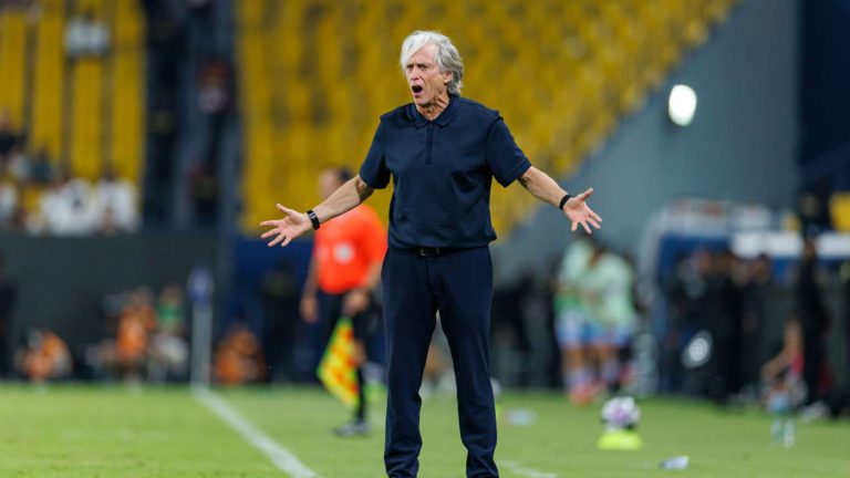 من البليهي إلى العمري.. جيسوس يكرر سيناريو الهلال مع النصر من البليهي إلى العمري.. جيسوس يكرر سيناريو الهلال مع النصر