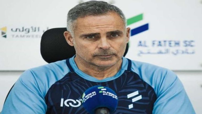 جوميز يجدد انتقاده لحكم لقاء اتحاد جدة