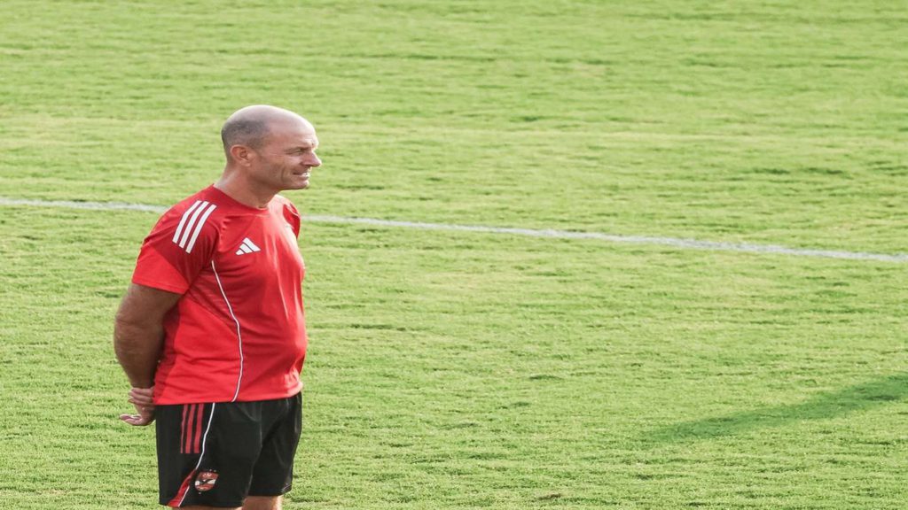 إعلان قائمة الأهلي لمواجهة بتروجيت