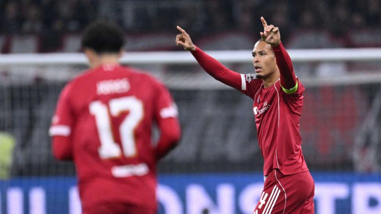 ما القنوات الناقلة لمباراة برينتفورد وليفربول في الدوري الإنجليزي 2025-2026؟ وكيف تتابعها عبر الإنترنت؟
