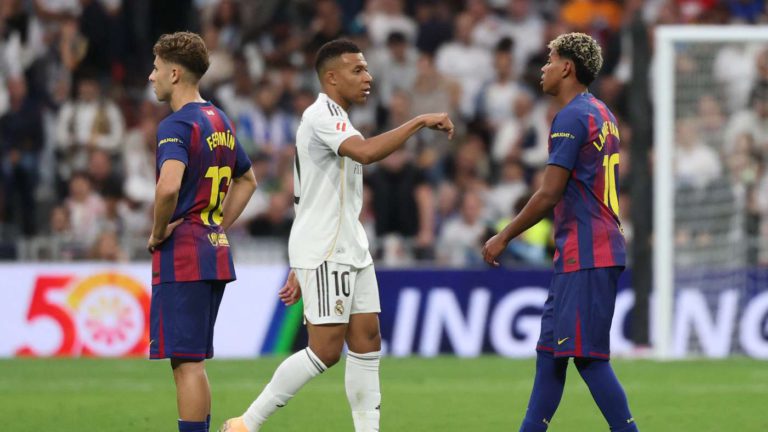 الكلاسيكو: تاريخ مواجهات ريال مدريد وبرشلونة في الدوري الإسباني ودوري ابطال أوروبا وباقي المسابقات الكلاسيكو: تاريخ مواجهات ريال مدريد وبرشلونة في الدوري الإسباني ودوري ابطال أوروبا وباقي المسابقات