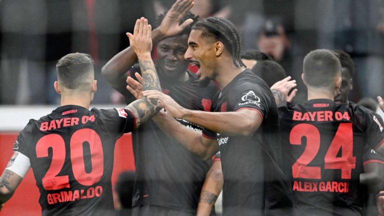 ليفركوزن يستعيد عافيته بعد سباعية باريس ليفركوزن يستعيد عافيته بعد سباعية باريس