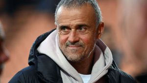 إنريكي يفاجئ الجميع بعد استبعاد حكيمي