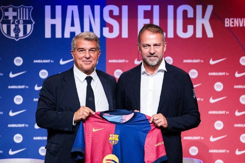 لابورتا يشيد بـ"ظاهرة فليك" و"عبقرية يامال" بعد فوز برشلونة على سيلتا فيغو