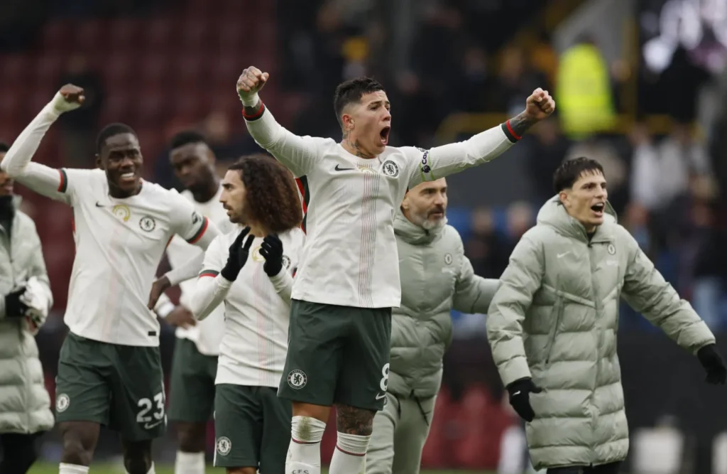 تشيلسي يقتحم وصافة الدوري الإنجليزي بفوز ساحق على بيرنلي