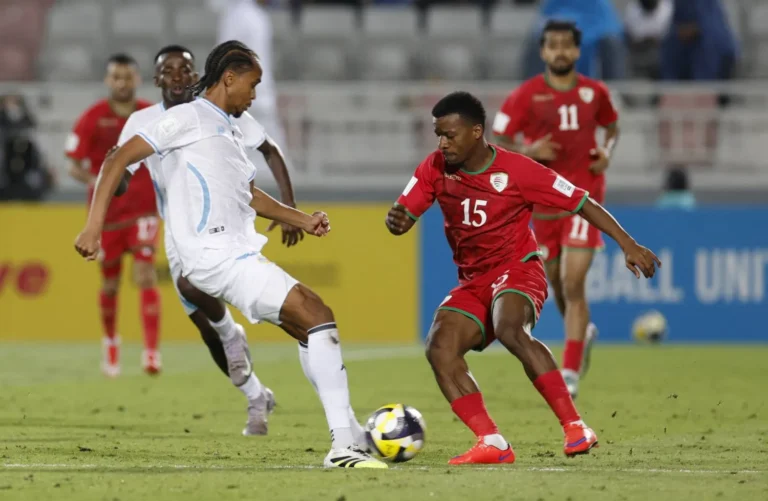 عُمان تقتنص بطاقة التأهل إلى كأس العرب 2025.. والمغرب يترقب