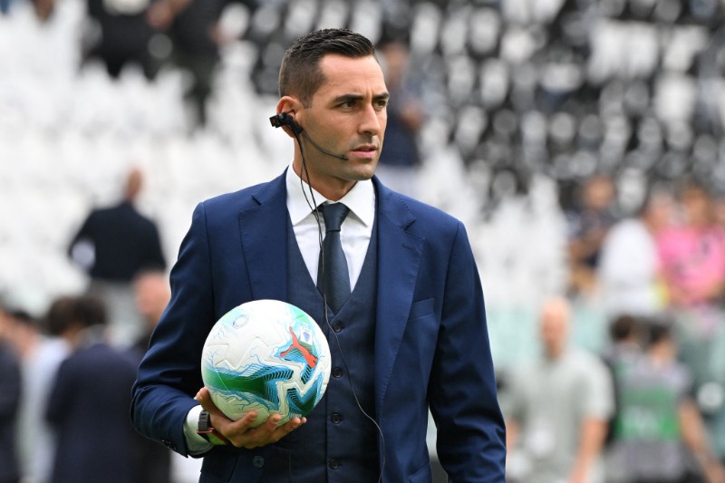 فيفا يعلن عن طاقم تحكيم إيطالي لمواجهة المغرب والبرازيل في مونديال الناشئين