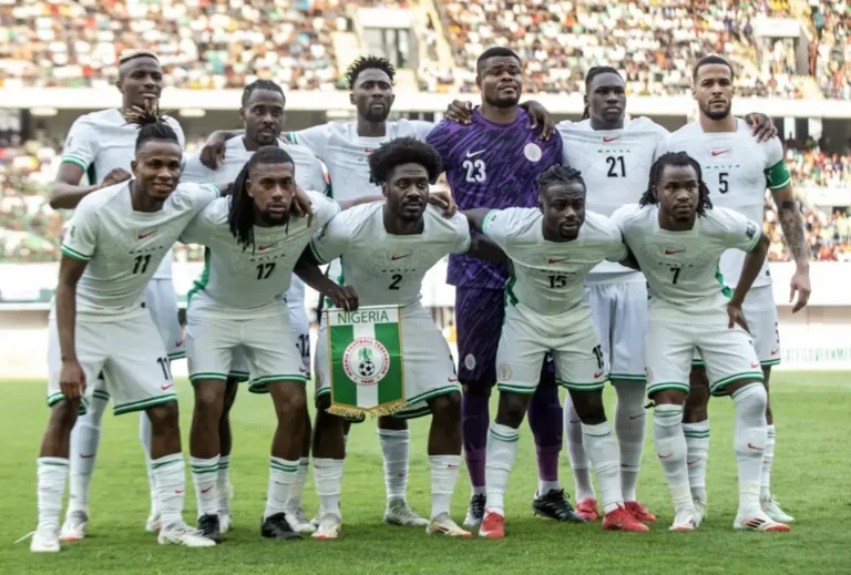 أزمة مالية تضرب معسكر نيجيريا في المغرب: اللاعبون يقاطعون التدريبات قبل مواجهة الغابون الحاسمة