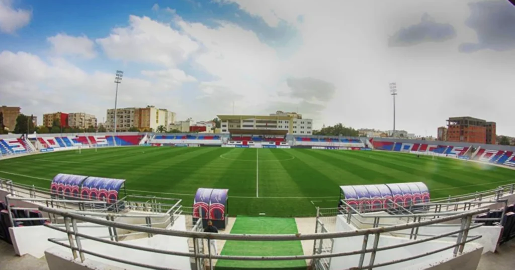 "الكاف" يعتمد ملعب المسيرة الخضراء بآسفي لاستضافة مباريات أولمبيك آسفي القارية