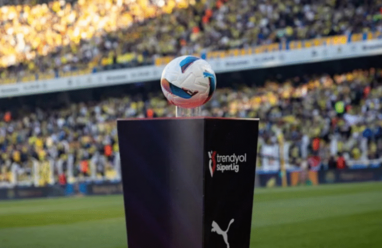 فضيحة تهز الكرة التركية: إيقاف 102 لاعبًا على خلفية المراهنات