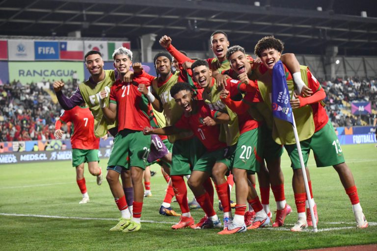 2025: عام المجد الكروي للمغرب.. "أسود الأطلس" يسطعون في سماء إفريقيا والعالم