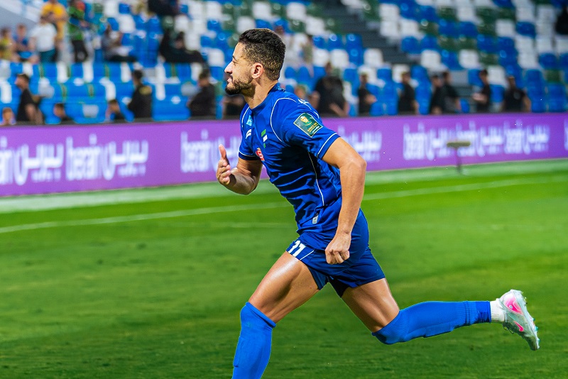 باتنا يُلمح لخلافات مع السكتيوي بعد استبعاده من قائمة المنتخب المغربي الرديف