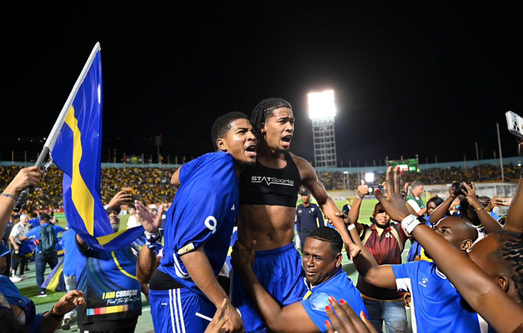 كوراساو تصنع التاريخ وتتأهل لكأس العالم 2026: حلم الكاريبي يتحقق