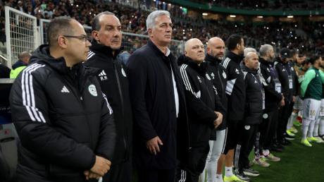 الجزائر تعزز طاقمها الفني بضم المدرب الإيطالي غويدو ناني