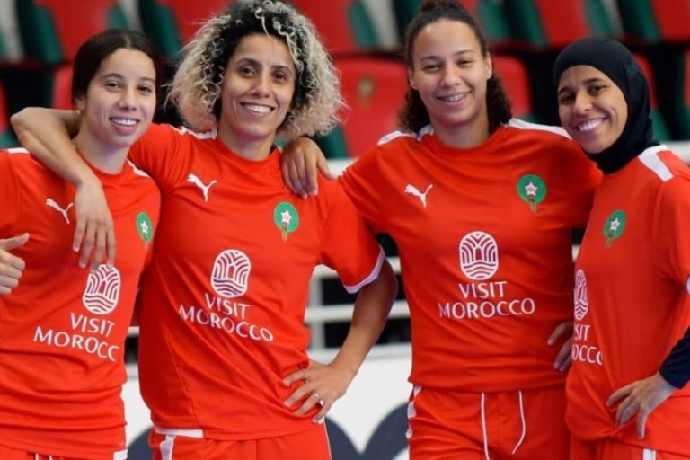 المنتخب المغربي النسوي لكرة القدم داخل الصالات يبدأ تحضيراته في الفلبين لكأس العالم