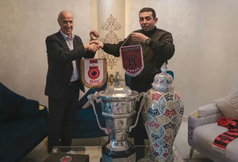 الحيداوي يحتفي ببعثة اتحاد العاصمة ويؤكد متانة العلاقات بين الناديين الشقيقين