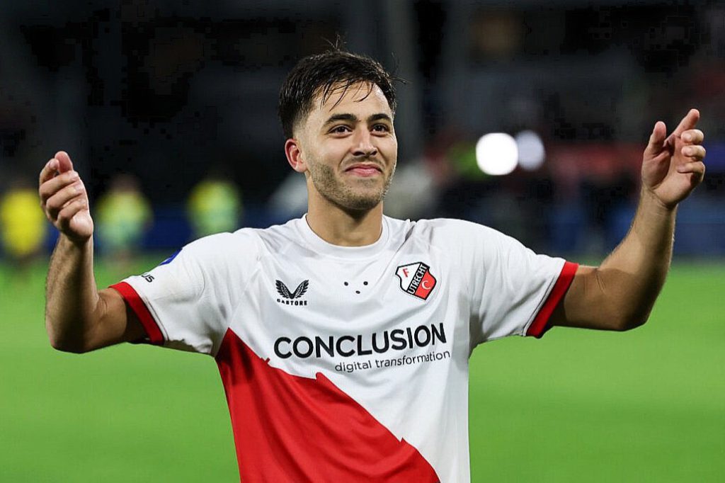 ريال بيتيس الإسباني يدخل سباق ضم سفيان الكرواني لتعزيز صفوفه