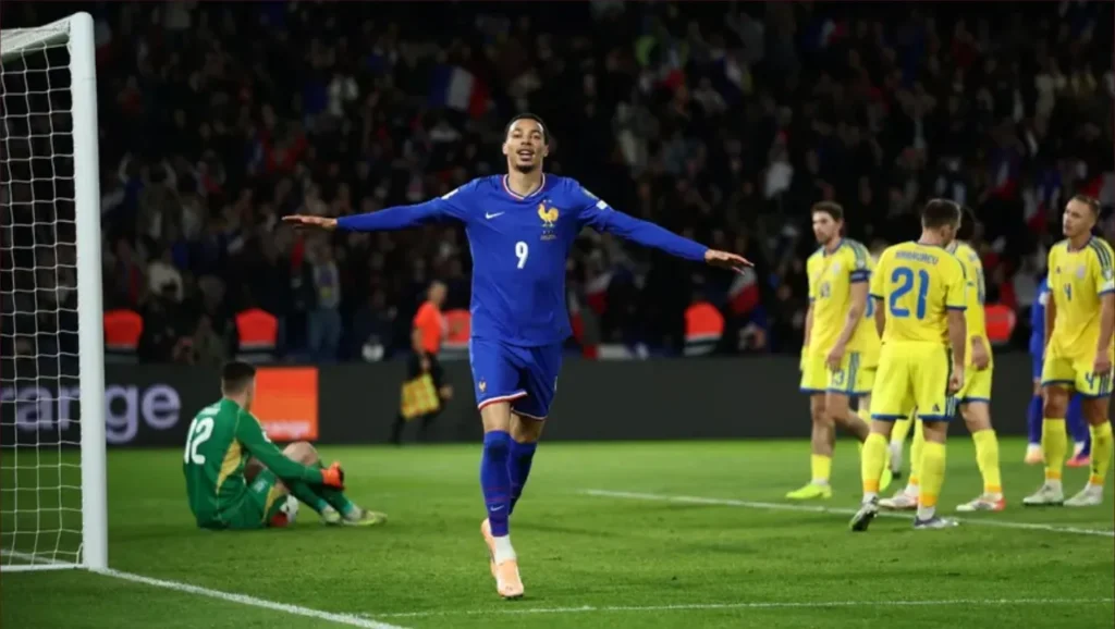 فرنسا تحجز مقعدها في كأس العالم 2026 بعد فوز ساحق على أوكرانيا