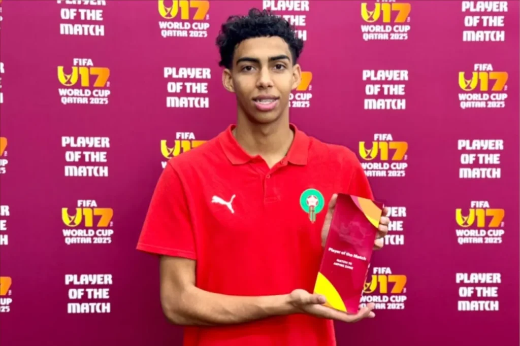 بلعروش يتألق: هل يكرر حارس المغرب سحره أمام مالي في كأس العالم للناشئين؟