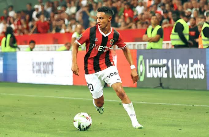 سفيان ديوب ينافس على جائزة أفضل لاعب في الدوري الفرنسي