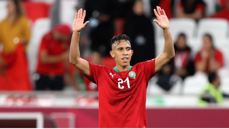 رحيمي: "المنتخب المغربي في أتم الجاهزية لكأس الأمم الإفريقية.. ونسعى لتحقيق الفوز في الوديات"