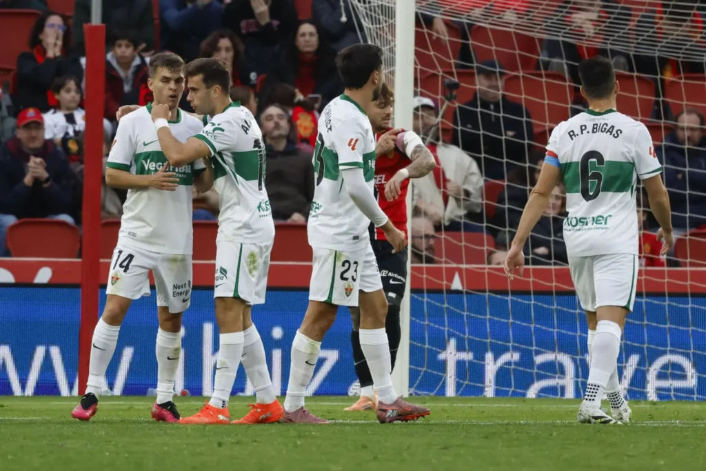 إلتشي ولاكورونيا يحسمان تأهلهما إلى دور الـ16 في كأس الملك