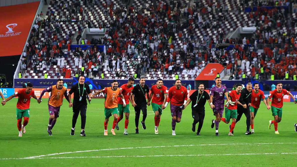 المغرب والإمارات في نصف نهائي كأس العرب 2025: الموعد والقنوات الناقلة