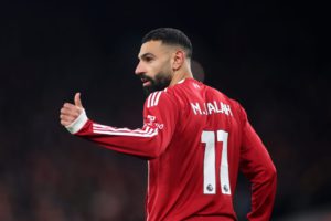 ليفربول يبحث عن بدائل لمحمد صلاح: 3 أسماء مرشحة لتعويض "الفرعون" ليفربول يبحث عن بدائل لمحمد صلاح: 3 أسماء مرشحة لتعويض "الفرعون"