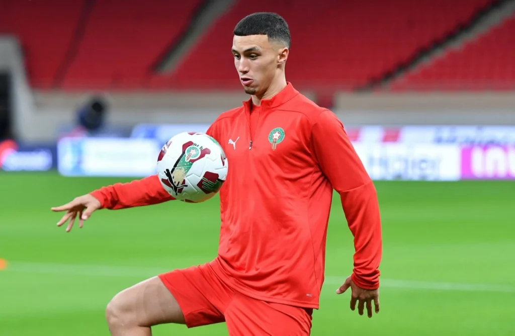 الخنوس: هدفنا التتويج بالكان وإسعاد المغاربة ونعرف حجم المسؤولية