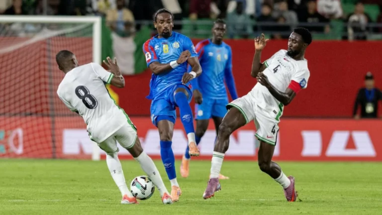 لاعب كونغولي يكشف عن "تهديد" من حكم مباراة الكونغو وبنين