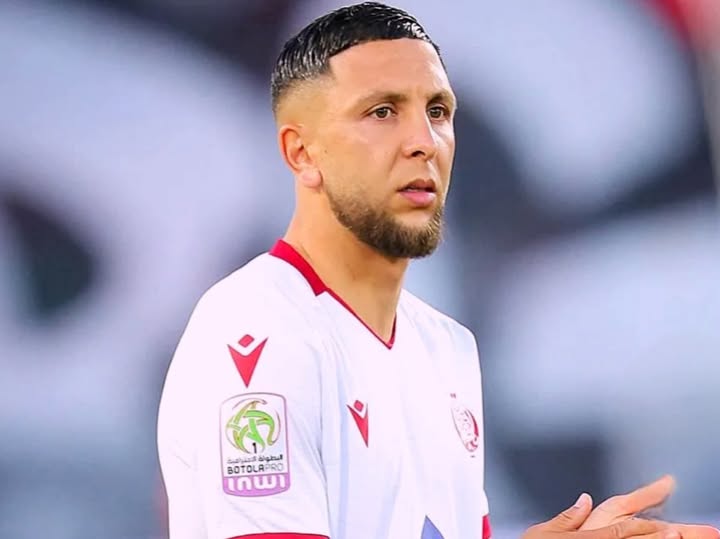 صراع على محمد رايحي: الوداد الرياضي يواجه خطر فقدان نجمه قبل الميركاتو