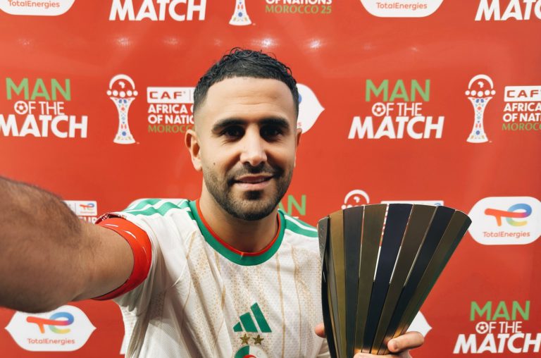 رياض محرز يسجل رقمًا قياسيًا تاريخيًا في أمم إفريقيا