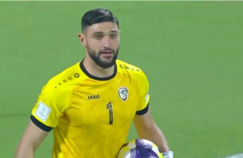 حارس سوريا يبكي بحرقة بعد الخسارة أمام المغرب في كأس العرب (فيديو)