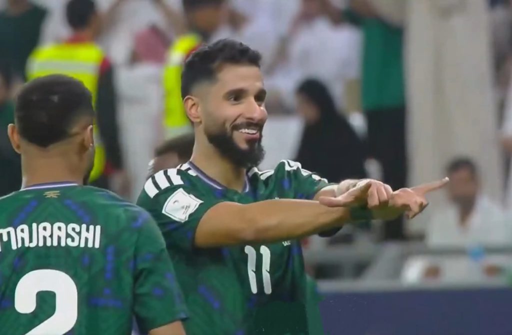 السعودية تقتنص فوزًا ثمينًا على عُمان في مستهل مشوار كأس العرب